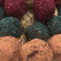 Raw Vegan Chocolate Truffles